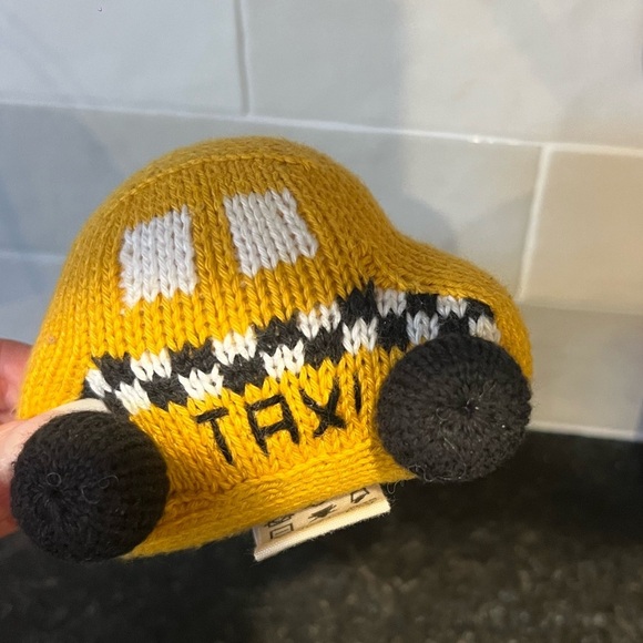 Estella Organic Baby 100% organic cotton Cab Taxi Car Handmade Luxury Toy NWOT - Picture 2 of 3